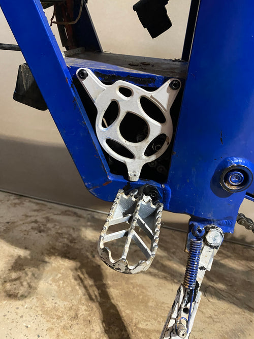 Prickly Style Tuttio Motor Cover