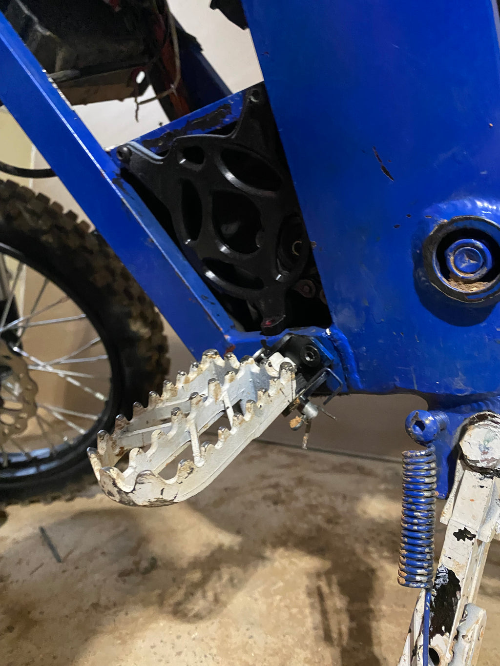 Prickly Style Tuttio Motor Cover