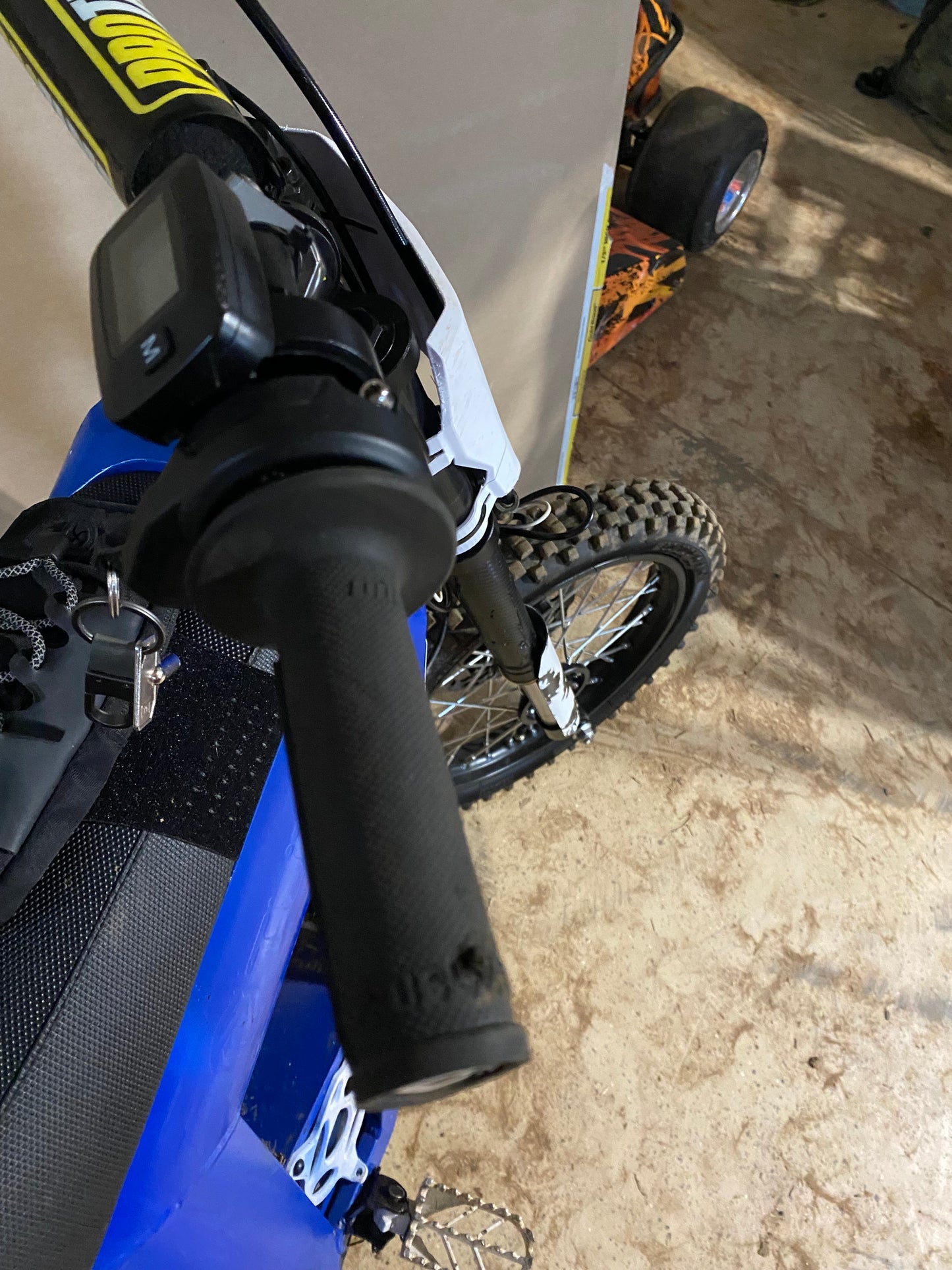 Surron Throttle
